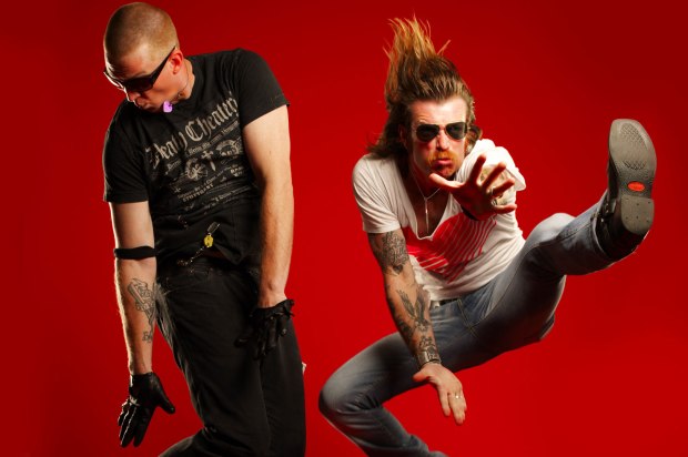 Eagles Of Death Metal kommen