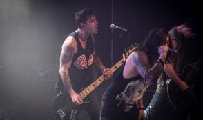 The Mosh Lives Tour – Fotos 11