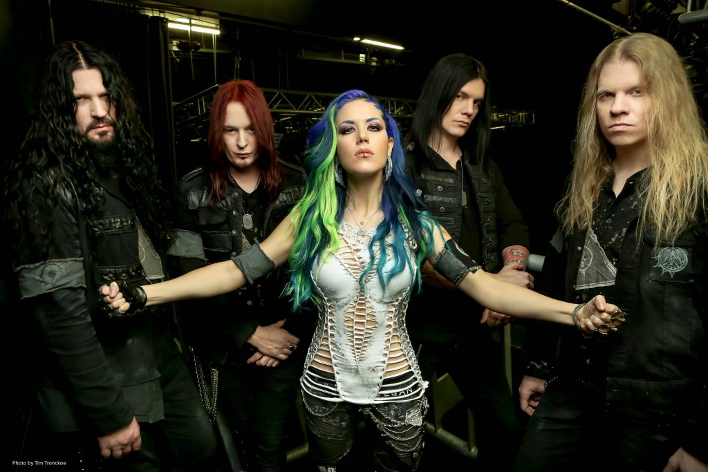 Arch Enemy kommen