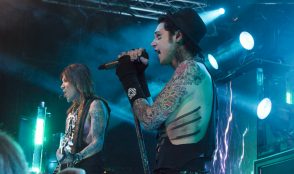 Black Veil Brides, Fearless Vampire Killers & Like A Storm 22