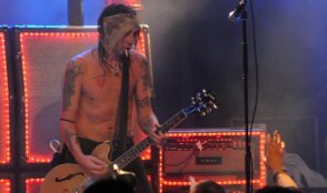 Backyard Babies 31