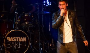 Bastian Baker 8