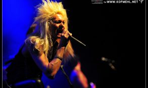 Dragonforce / Huntress / Kissin’ Dynamite 44