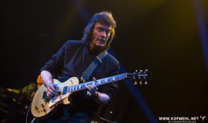 Steve Hackett 8