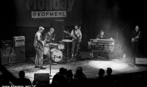 Henrik Freischlader Band @ Bluemonday 9